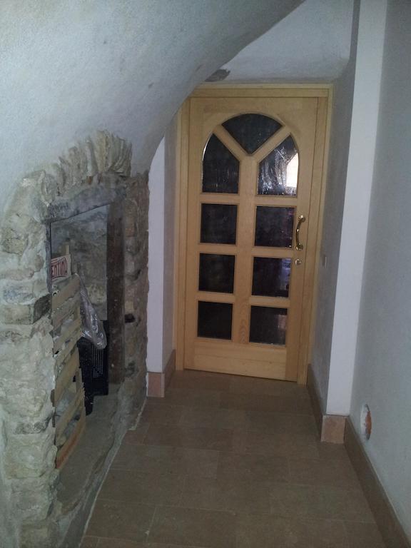 Bed and Breakfast La Cort Di Nonna Rosa Мори Экстерьер фото